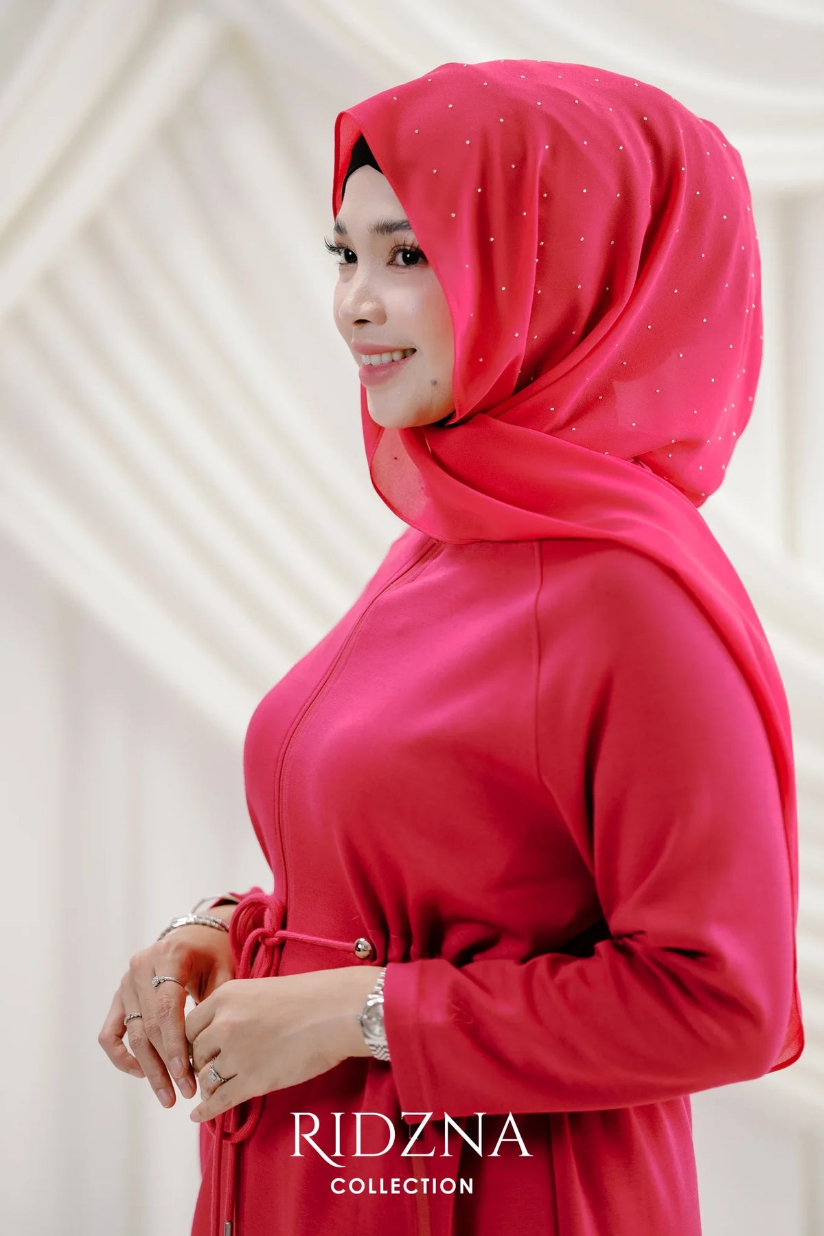 Ridzna Hoodie Shawl