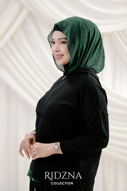 Ridzna Hoodie Shawl