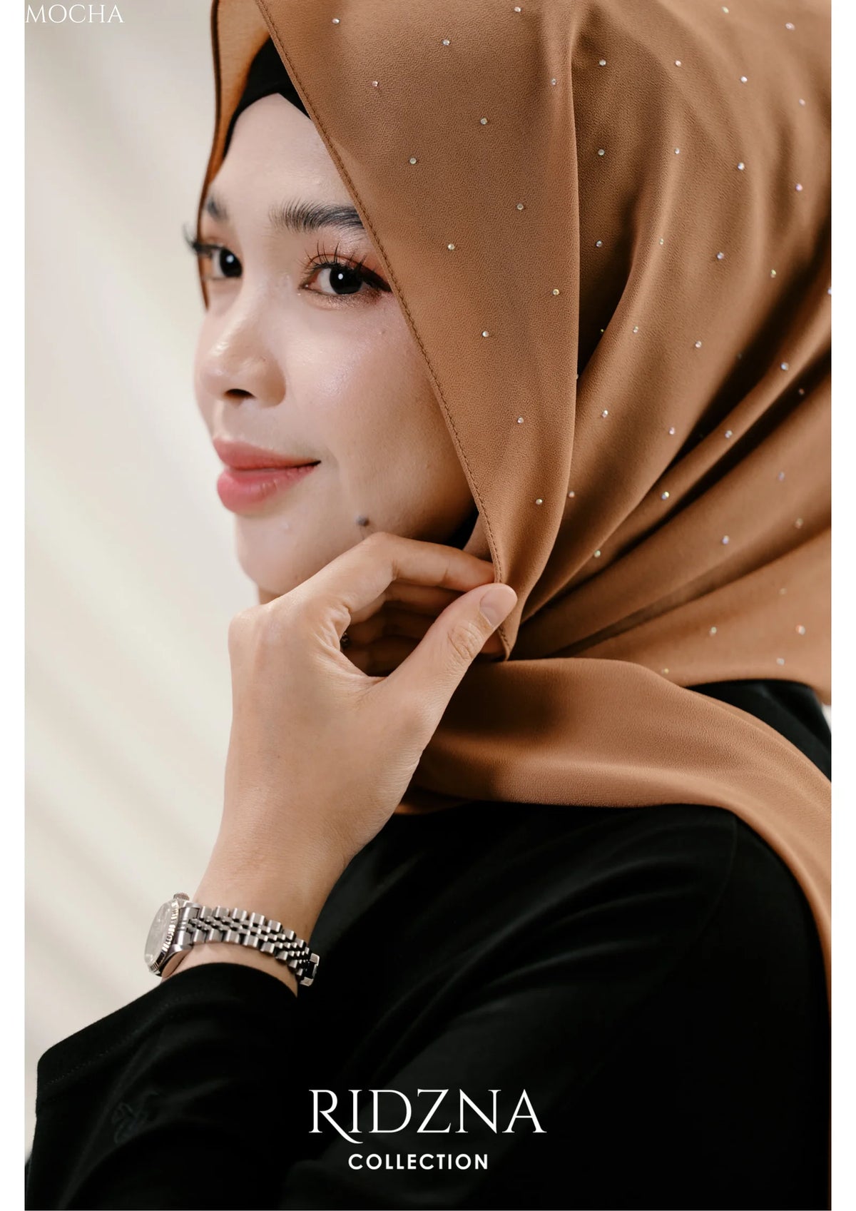 Ridzna Hoodie Shawl