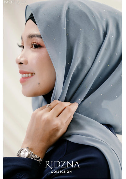 Ridzna Hoodie Shawl