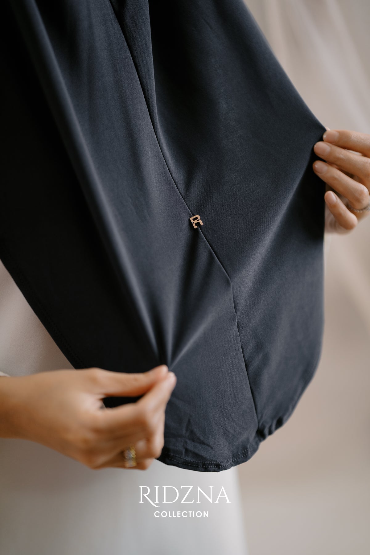 Ridzna Hijab 2-in-1 Plain