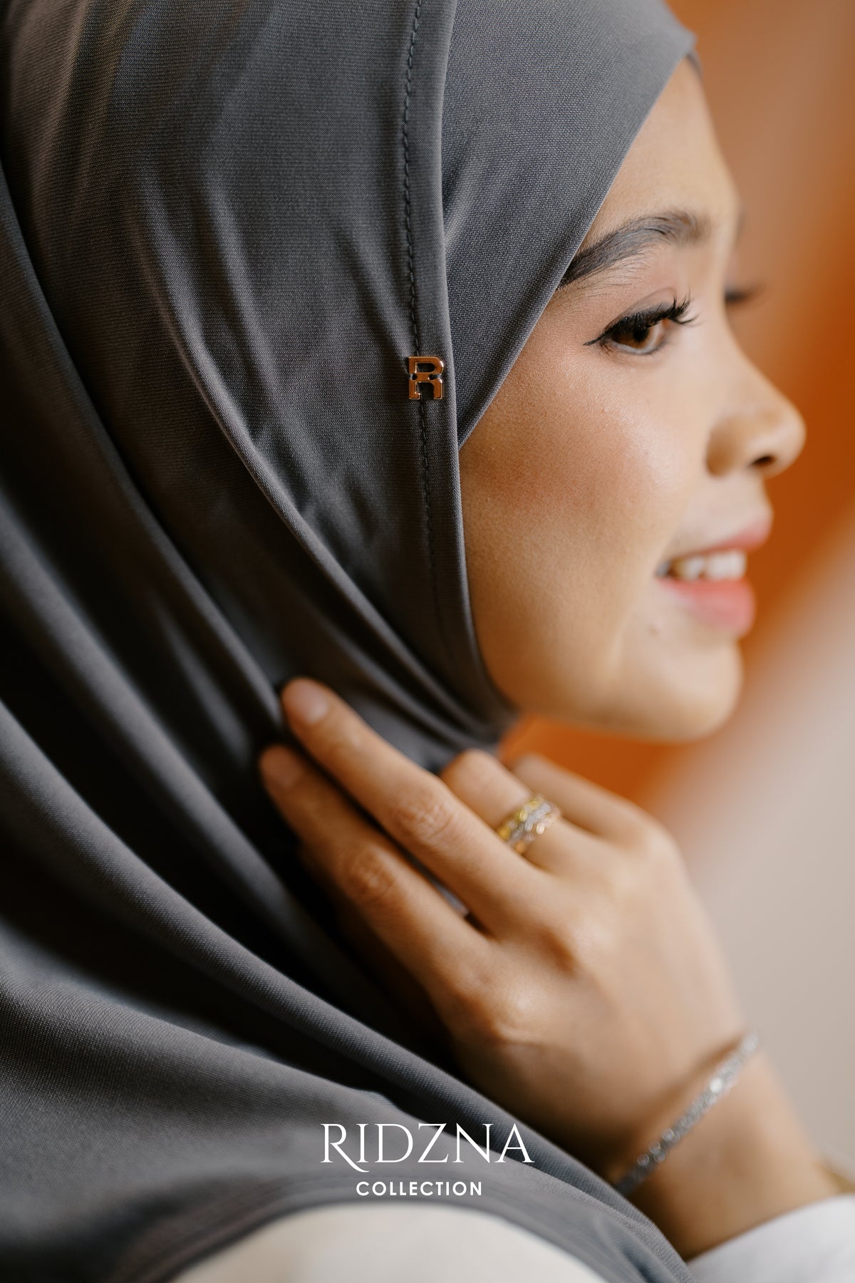 Ridzna Hijab 2-in-1 Plain