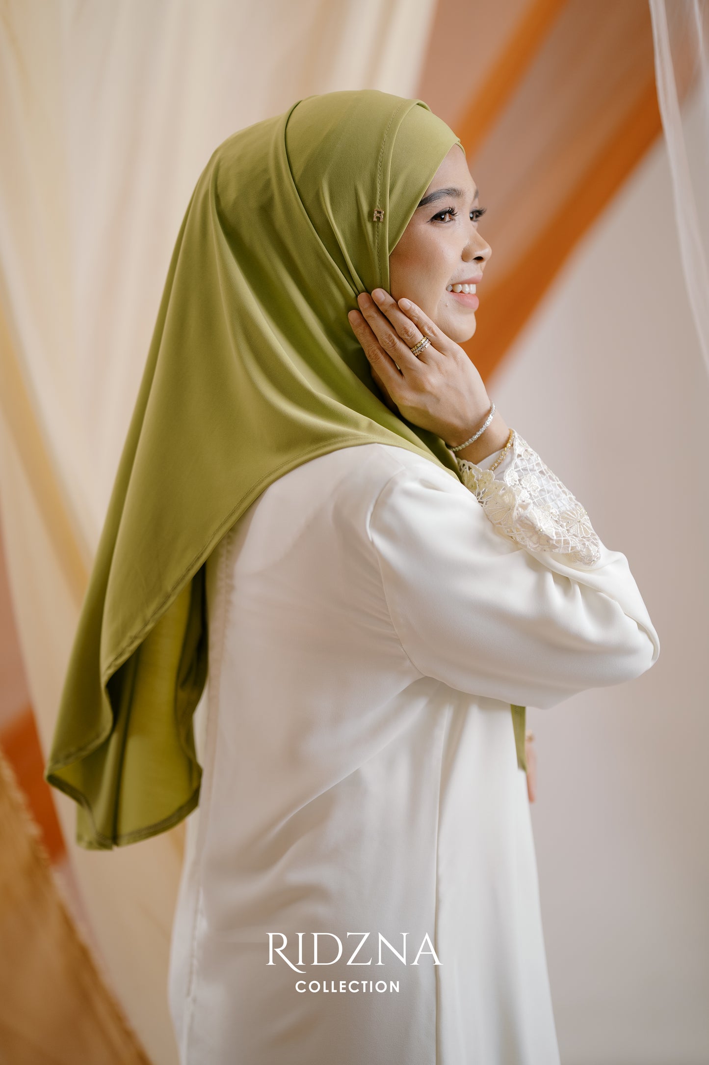 Ridzna Hijab 2-in-1 Plain