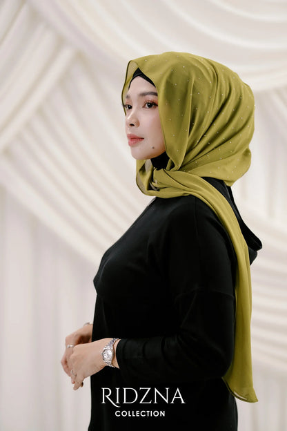 Ridzna Hoodie Shawl