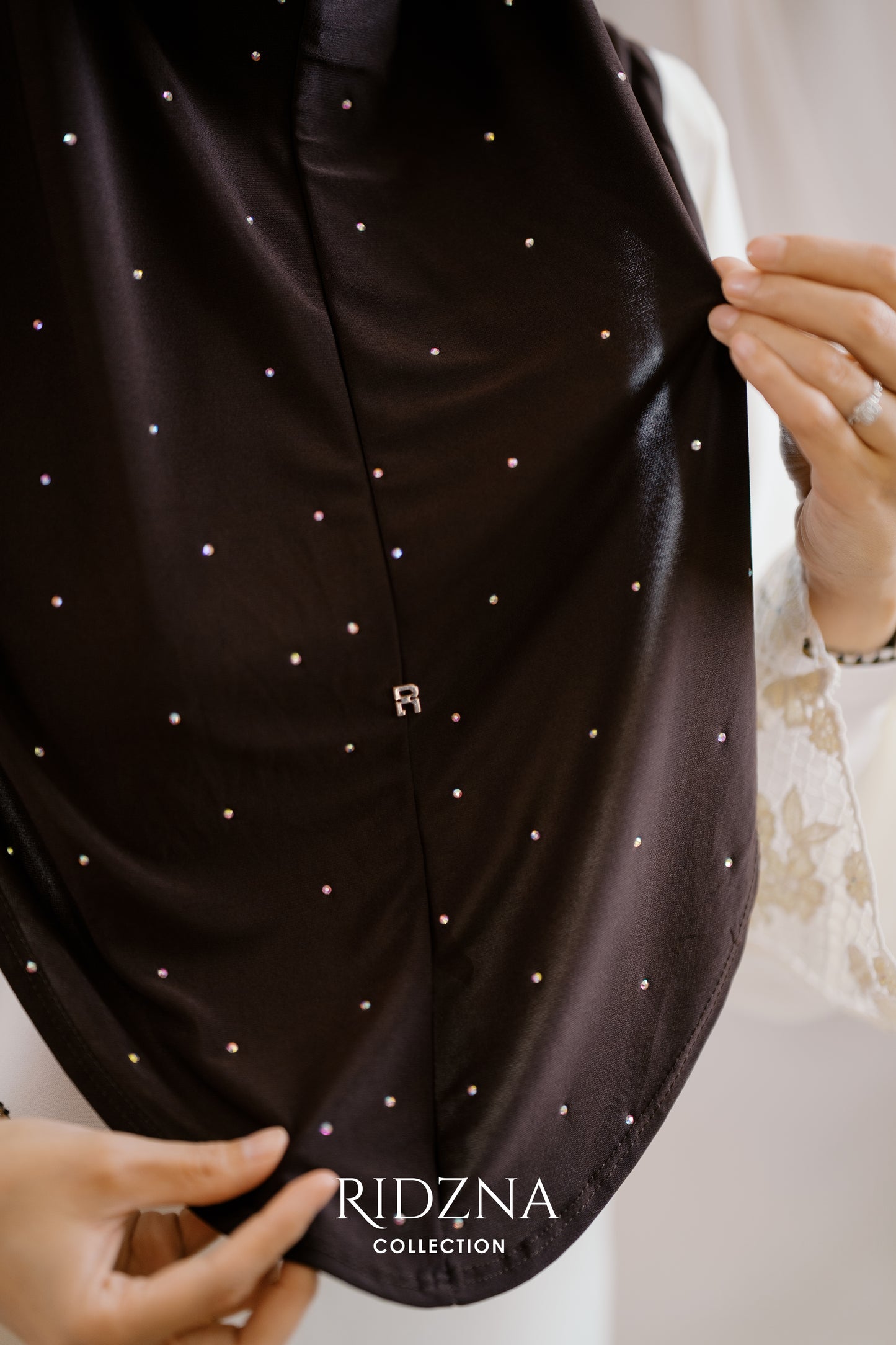 Ridzna Hijab 2-in-1 Stone