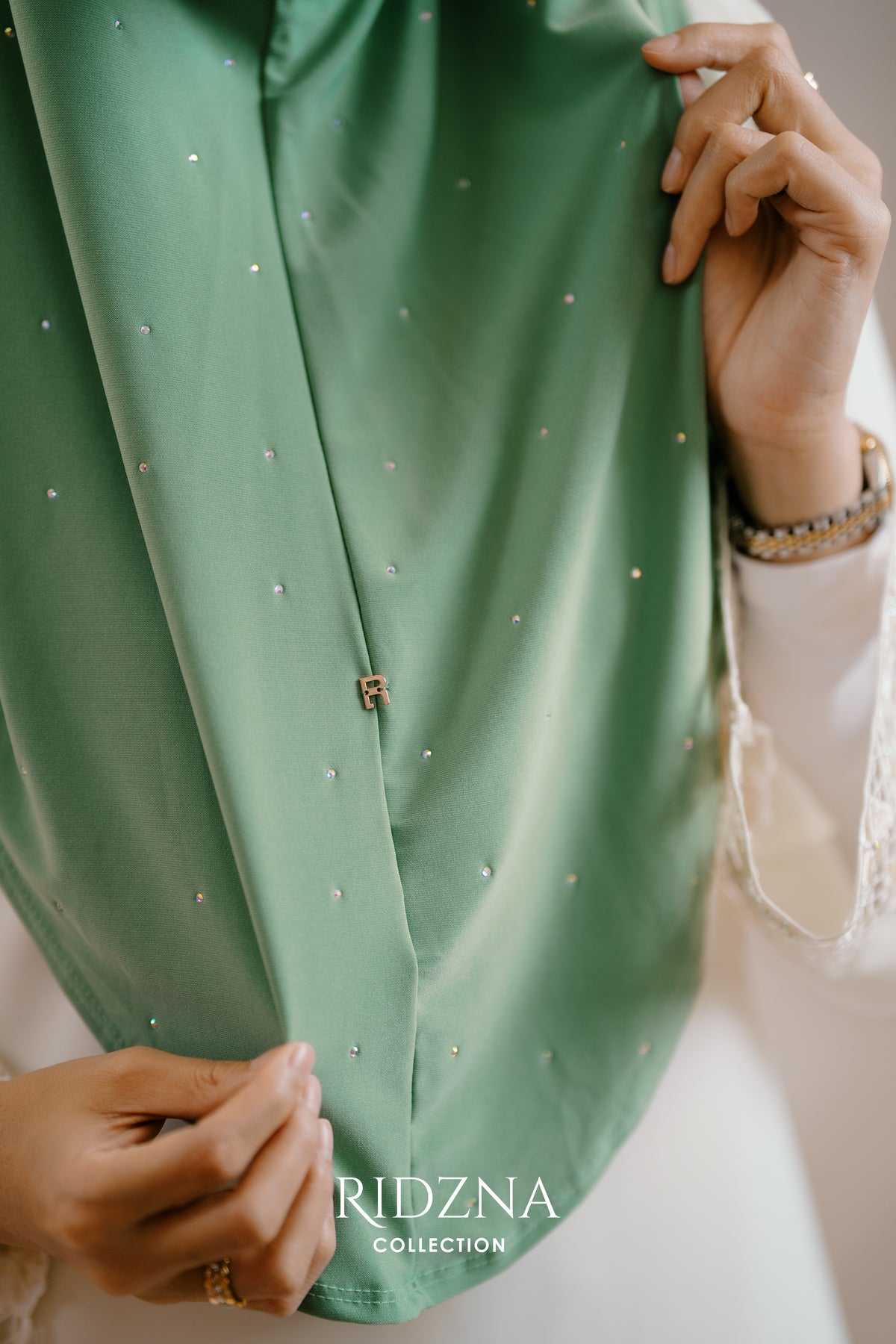 Ridzna Hijab 2-in-1 Stone