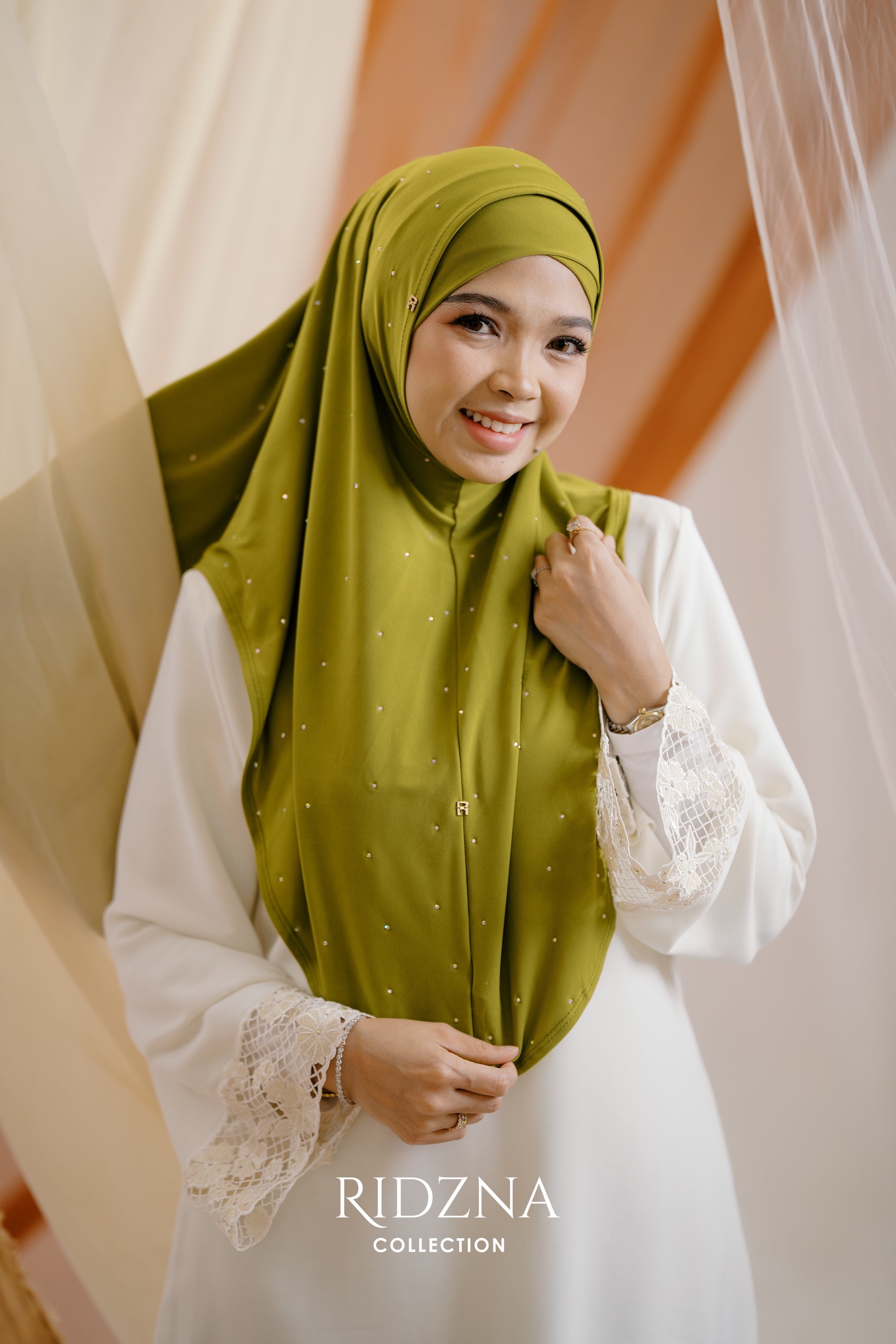 Ridzna Collection hijab campaign